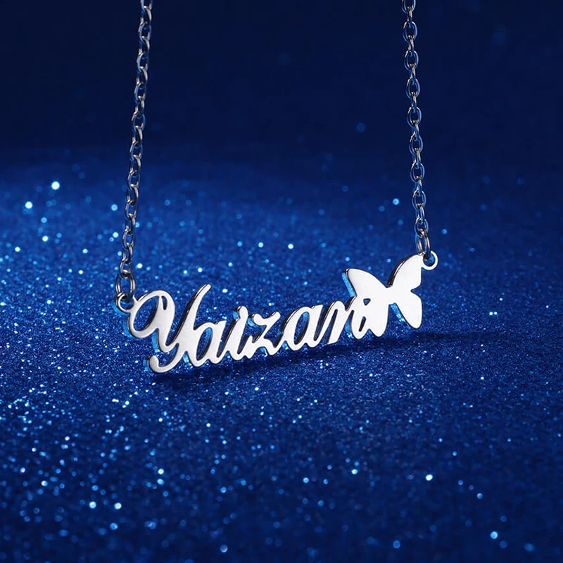 Colliers personnalisés avec nom papillon pour femmes et hommes, pendentif en acier inoxydable, bijoux personnalisés, cadeau d\'anniversaire