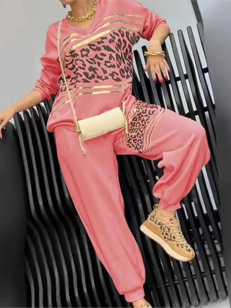 Fashion V-neck Long-sleeved Sweatshirt Top + Pants 2-piece Set For Women Autumn Loose Leopard Printing Pocket Casual Suit Female