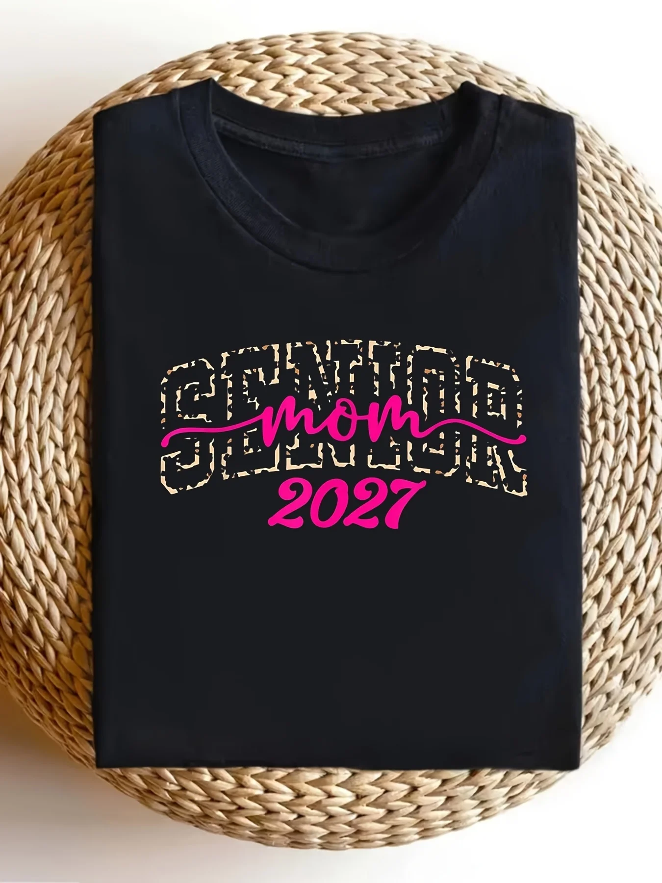 Fun retro print men's casual style 2027 graduation season gift for parents retro casual round neck printed T-shirt