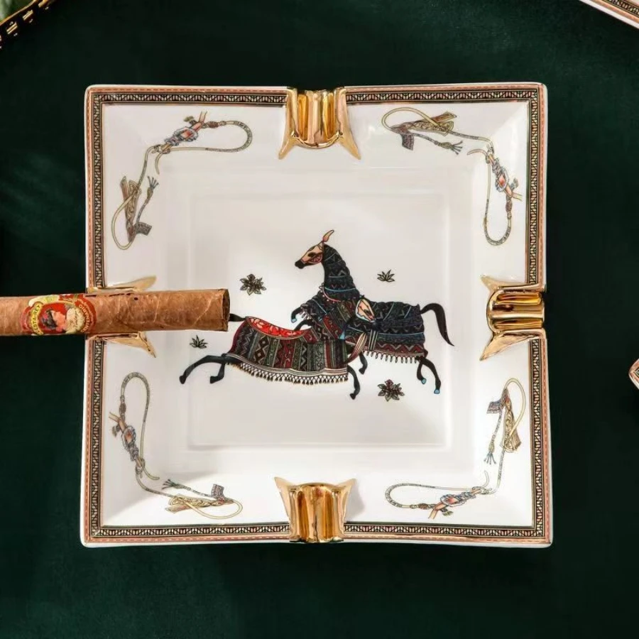 Gift Box Packing Luxury Ceramic Cigar Ashtray Tabletop Warhorse Pattern Desktop Smoking Ash Tray for Home Office Decoration