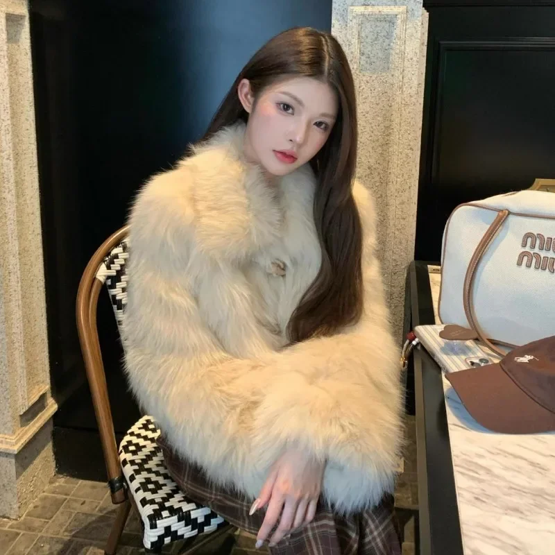 Women 2024 New Autumn and Winter Imitation Fox Fur V-neck Light Luxury Youthful Slimming Korean Version Women's Clothing