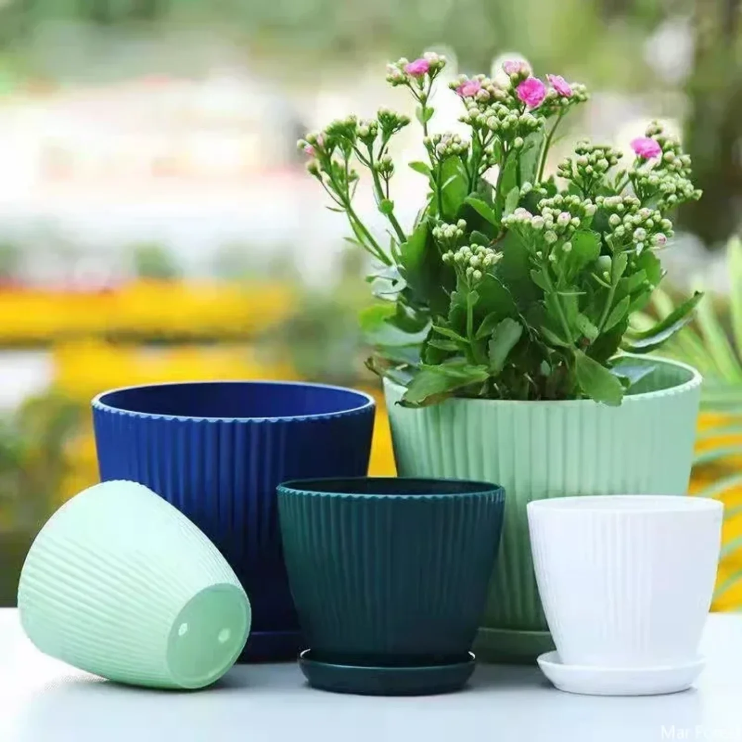 Plastic Flower Pot Succulent Potted Round Plants Pot Vertical Striped Planters with Tray Indoor  Office Desktop Decoration