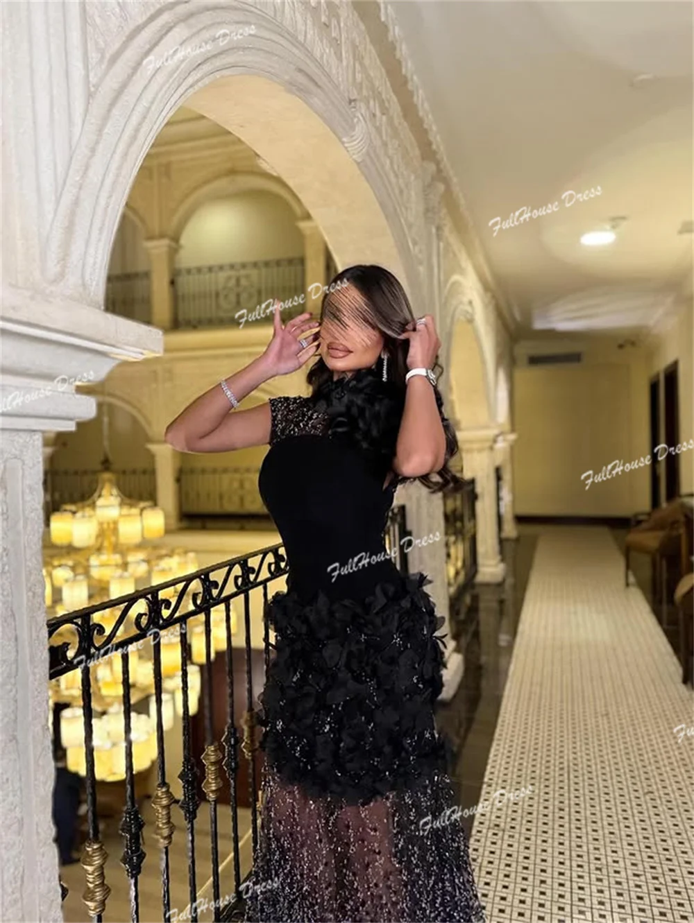 사용자 정의 만든 반짝 이는 국자 넥 구슬 이브닝 드레스 환상 민소매 바닥 길이 꽃 레이스와 섹시한 칼집 댄스 파티 드레스