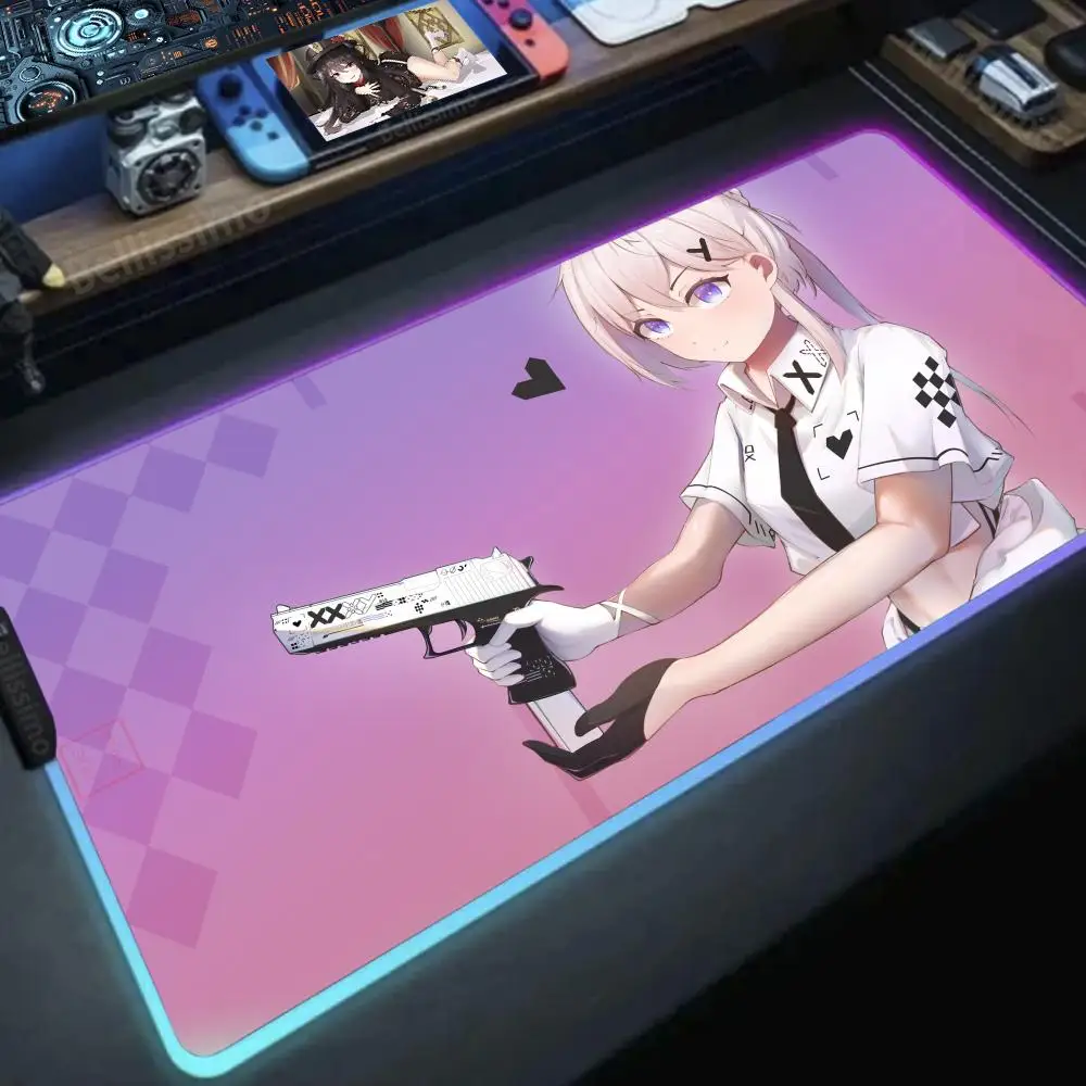 

Коврик для мыши с RGB-подсветкой для геймеров, XXL, для игрового стола, с изображением девушки с пистолетом, аниме, DIY, для компьютера, светящийся LED, для геймеров, для настольного ПК