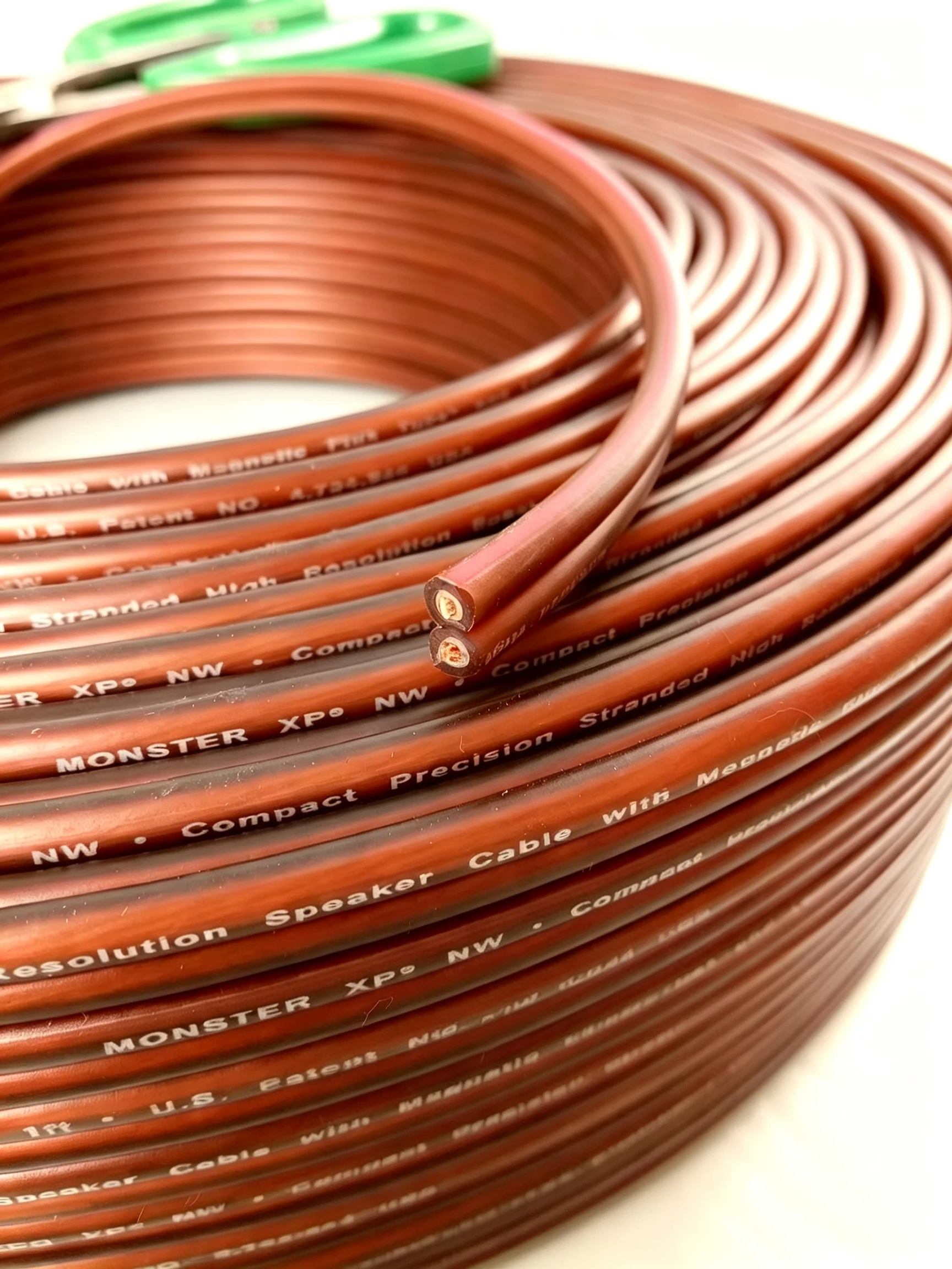 400 Core Brown Audio Cable, Pure Copper Fever Speaker Cable, High Elasticity Soft Leather Speaker Cable