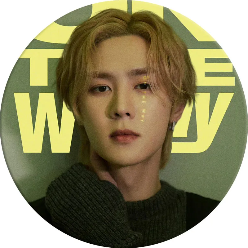 Kpog WayV على الطريق ألبوم صفيح شارة مرآة سلسلة المفاتيح ، هدايا المشجعين ، كون وينوين ، لوكاس ، شياوجون ، يانج ، عشرة ، ألبوم