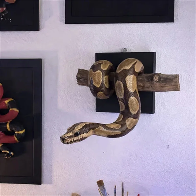 Golden Ball Python Wall Art 3D Metallic Snake Sculpture Home Decor For Snake Lovers Halloween Christmas Gift Gothic Accent