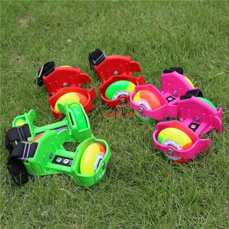 Child LED Flashing Roller Skate Shoes Hot 2/4 Wheels Sports Colorful LED Flashing Light Small Whirlwind Pulley For Kid Heel IA81