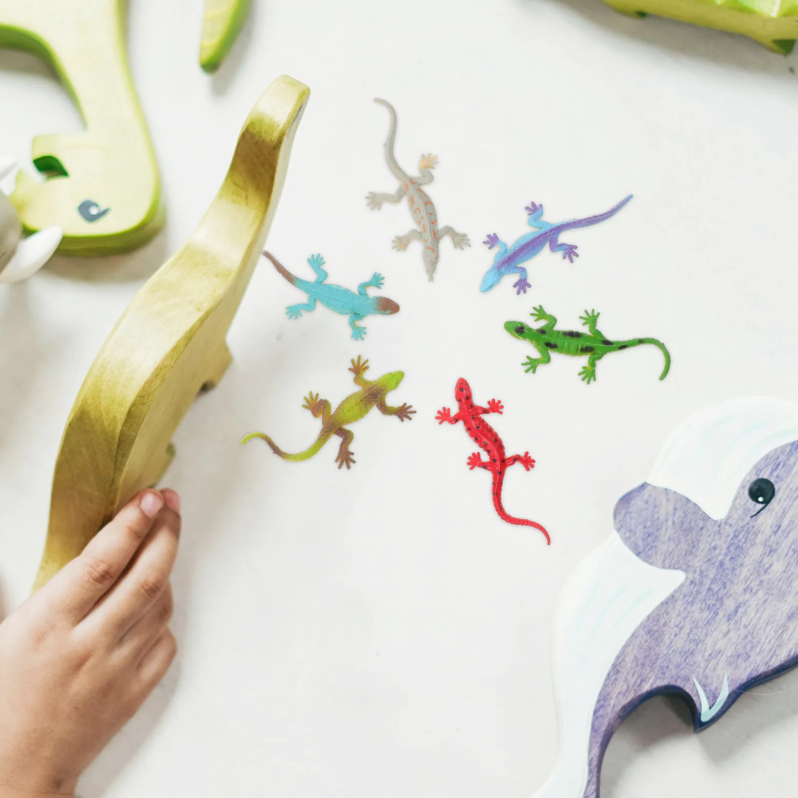 conjunto-de-6-pecas-de-lagartos-realistas-para-decoracao-de-quarto-infantil-sala-de-brincadeiras-estudo-jardim-quintal-e-varanda-figuras-educacionais-de-animais-em-plastico