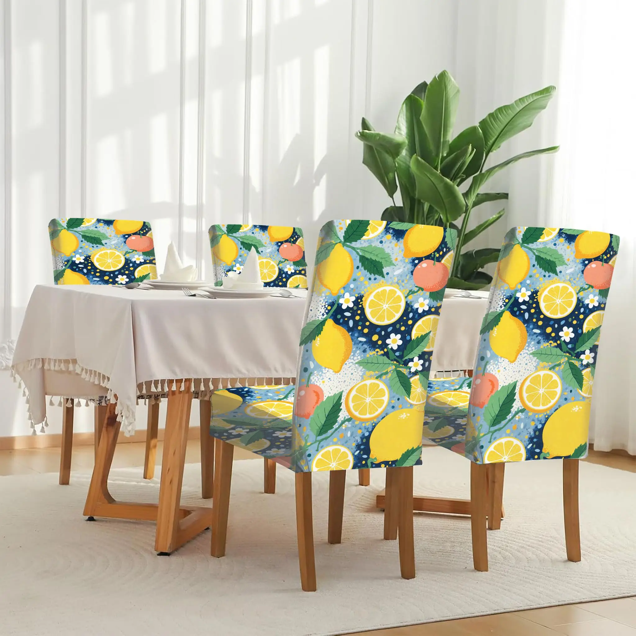 

Эластичный чехол для обеденного стула с текстурой свежих лимонов и растений. Съемный, моющийся, для домашнего использования.