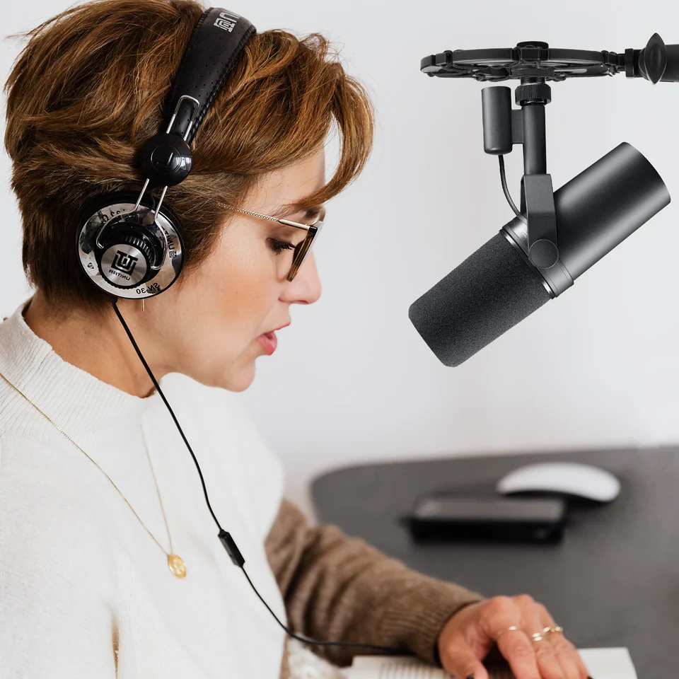 Shure mv7、sm7bと互換性のあるsgeekriaマイクショックマウント