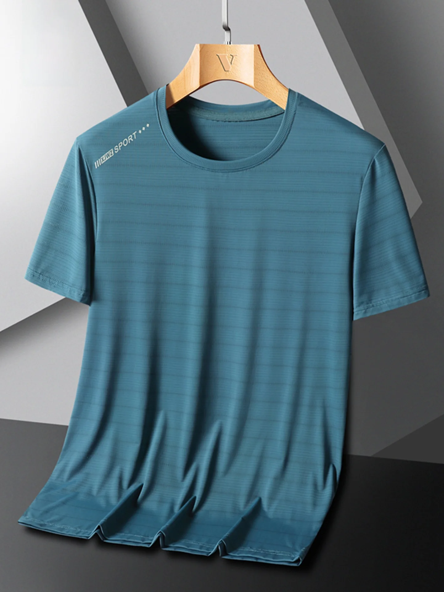 

Мужская футболка из ледяного шелка свободного кроя с коротким рукавом, быстросохнущая, дышащая, впитывающая пот, для бега и фитнеса, летняя спортивная одежда, топ