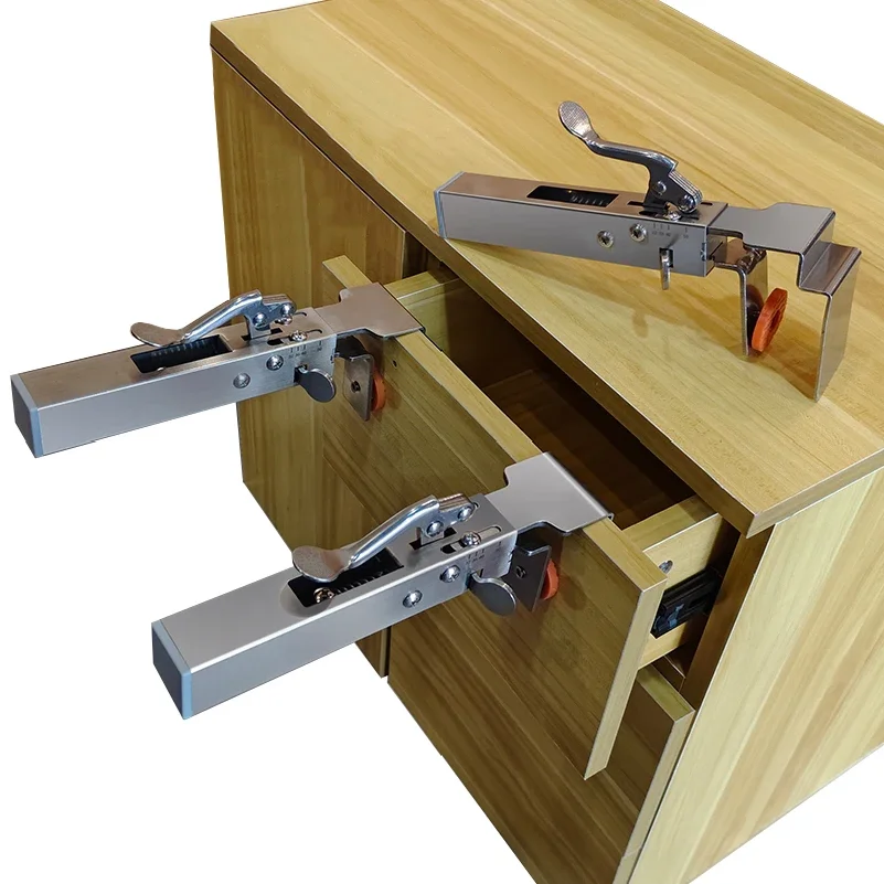 Drawer Fastening Clip Drawer Front Mounting Clip for Accurate and Quick Installation of Drawer Panels, Adjustable Fixed Clamp