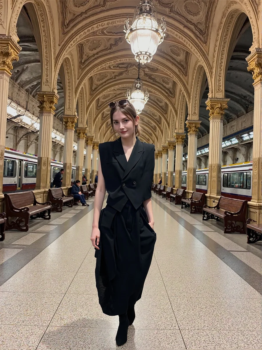 

Women'S Elegant Vests Women 2025 Waistcoats All-Match Autumn Black Fashion Korean Style Casual Wear Sleeveless Button-Up Front