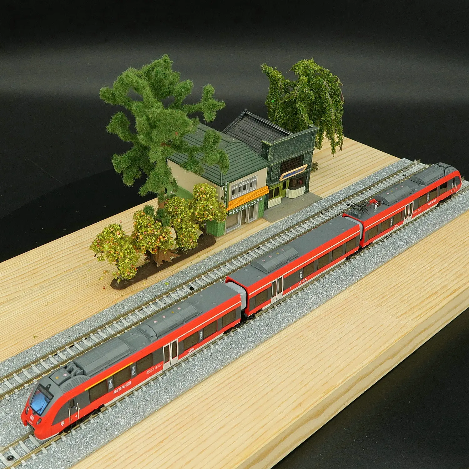 PIKO Train Model N Type 1/160 40208 DB Modern TALENT Intercity Train Three-section Set with Lights Rail Car Toy Boy Gifts