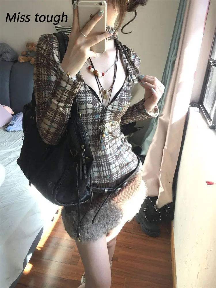 

Лето-Осенняя Ретро Мода Spicy Girl Style Pattern Утягивающий топ Pure Desire Сексуальный вид Узкая сумка на бедрах Короткая юбка Комплект из 2 предметов