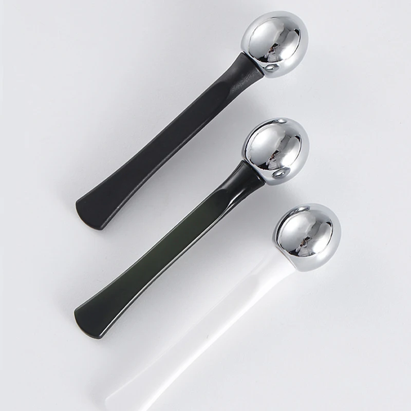 Roller Massage Eye Stick applicatore per crema per gli occhi spatola cosmetica cucchiaio per il viso antirughe strumento per la cura della pelle sottile per il viso in lega d'oro