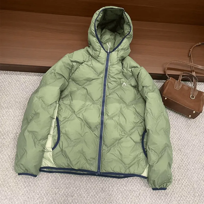 

Легкая демисезонная хлопковая куртка с капюшоном в корейском стиле, свободного кроя, универсальная, для активного отдыха, с утеплителем, теплая хлопковая куртка для мужчин...