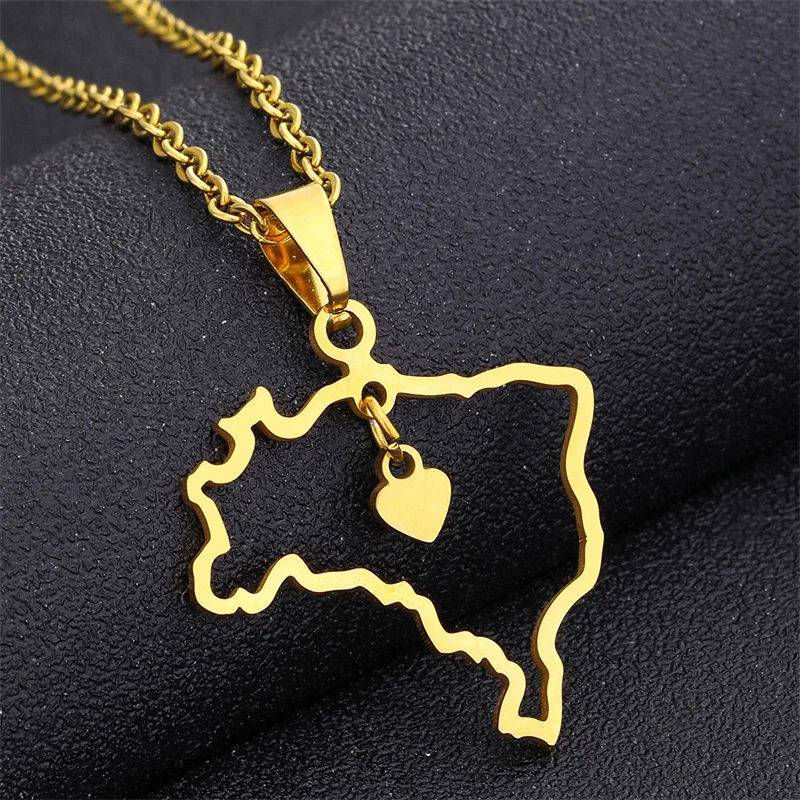 

European Stainless Steel Brazil Titanium Steel Heart Map Pendant Necklace