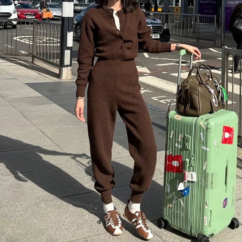 

Women's jumpsuit 2025 Winter new stretch knitted women's pants wool blend Bodysuit women waist cinched slim bundle foot pants