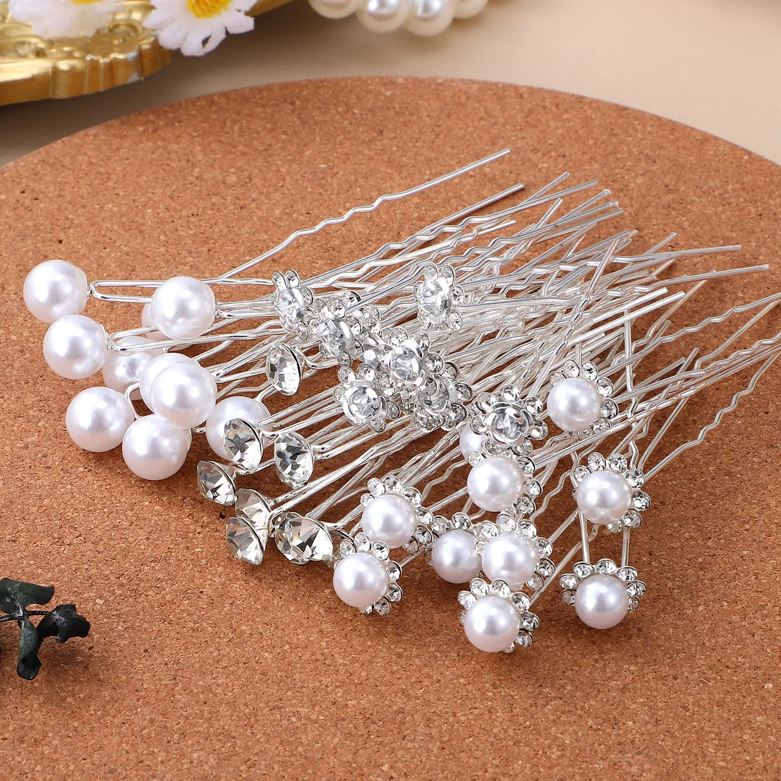 40Pcs Wedding Hair Forks U Shaped Hairpins Bridal Pearl Rhinestone Hair Sticks Hairpin Fork for Buns U Shape Hairpins