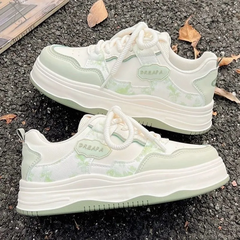 Women Platform Sneakers Star Design Lace Up Skateboard Flat Outdoor Comfortable Running Sports Shoes Tennis  Sneakers