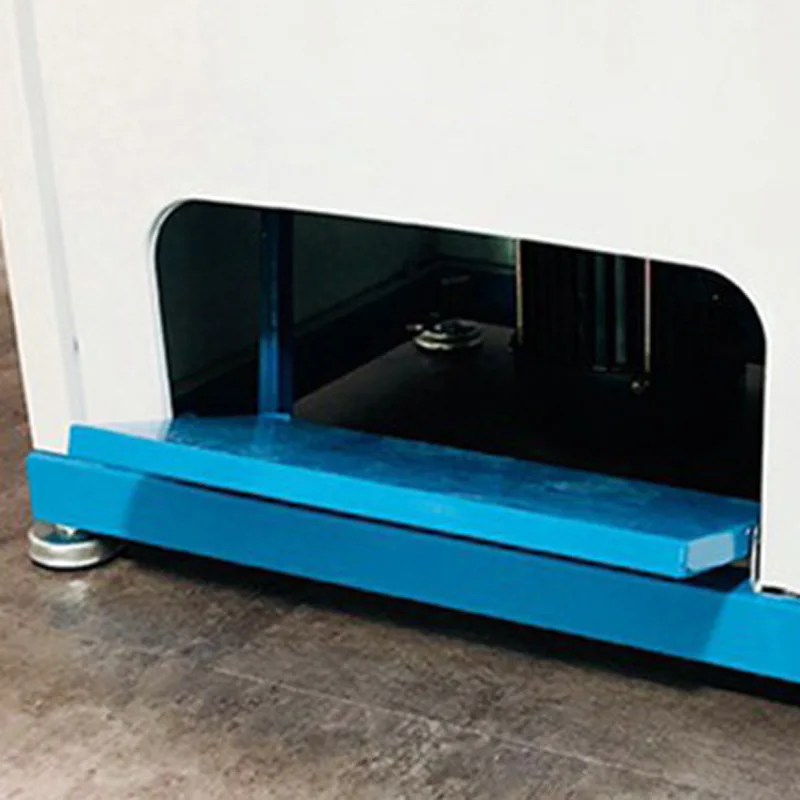 Foot-operated vacuum ironing table Hotel uniforms and work clothes ironing table Dry cleaning shop special