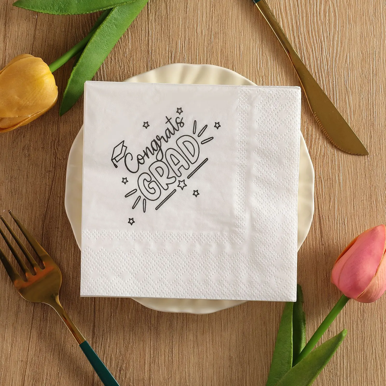 

1bag Simple White Congrats Grad Paper Napkins Graduation Season Disposable Tissues for Congratulation Graduation Party Decor
