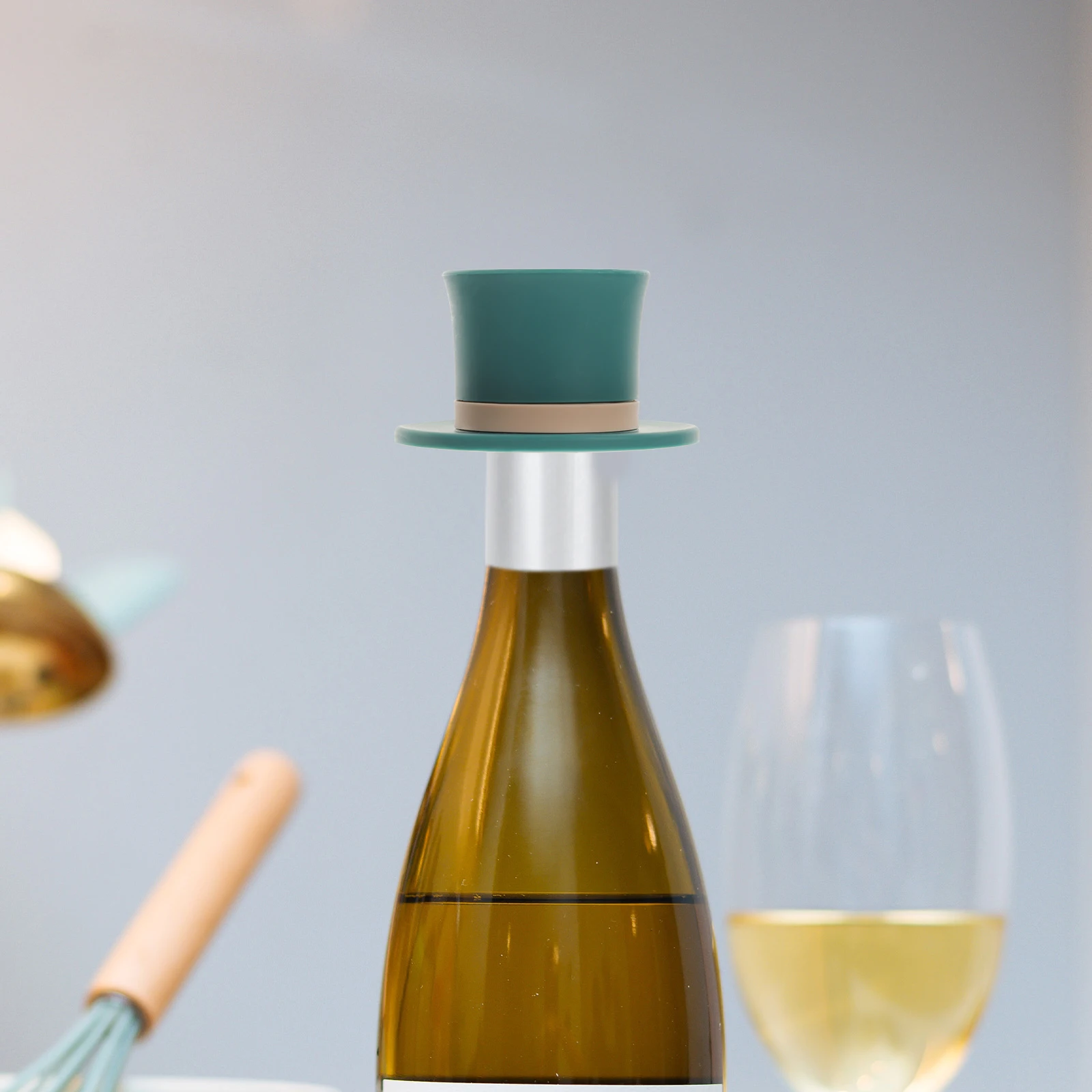 

Cute Hat Wine Plug Silicone Bottle Stopper Airtight Seal for Red Wine Long Lasting Freshness Bottle Stopper Stoppers for Bottles