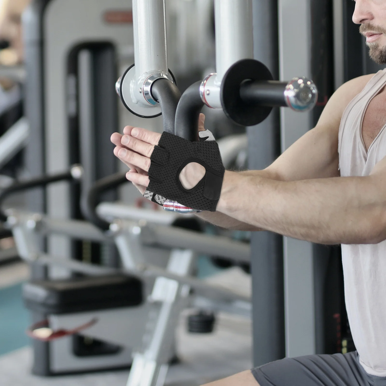 

1Pair Breathable Half Finger Gloves Anti-Skid Thickened Palm Sports Gym Cycling Lifting Outdoor Indoor Exercise Flexible