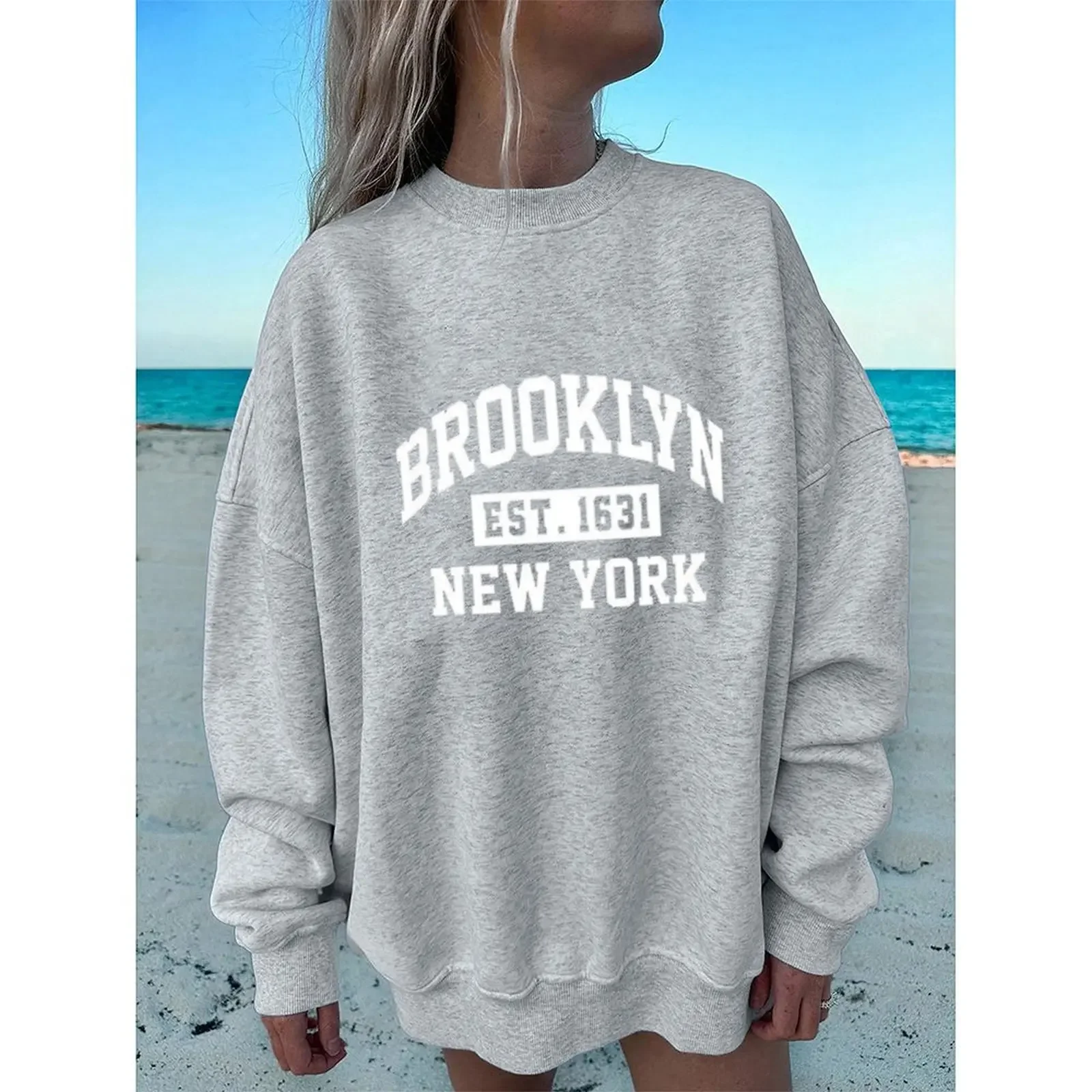 

Women's Sweatshirts O-Neck Loose Casual Sports Pullovers Comfortable Velvet Long Sleeve Sweater Winter Woman Clothes 2025