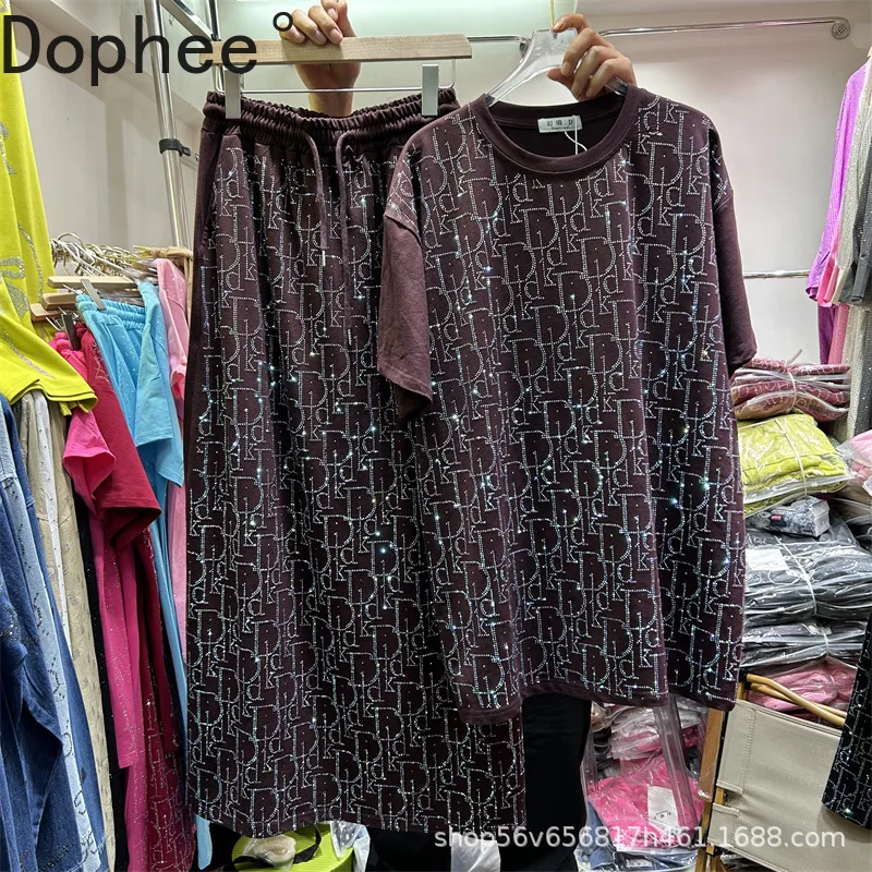 

Элегантный женский комплект из двух предметов с блестящими буквами, свободная футболка с короткими рукавами, топ + юбка средней длины с эластичной резинкой на талии, женский костюм