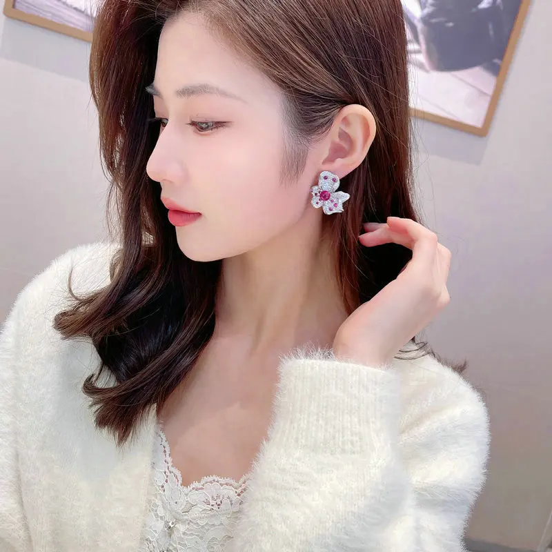 Palace Style Light Luxury High-End Earrings, Female Ruby Heavy Industry Anti Loss Buckle Earrings, Three-Dimensional Flower Earr