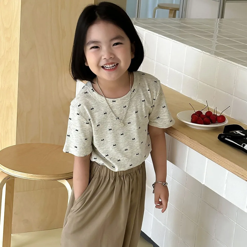 

Girls T Shirt Korea Style 2024 Summer New Solid Color Bow Print All Match Sweet Comfortable Baby Fashion Kids Summer Clothes