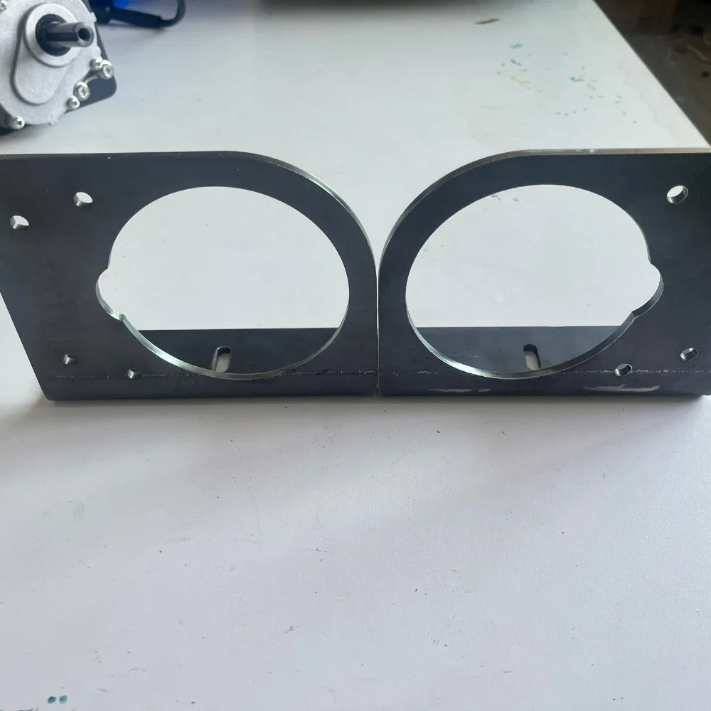 Steel Mounting Plate Brackets Are Used for The Mounting Plates of Electric Wheelchair Motors Ranging From 75 RPM To 120RPM