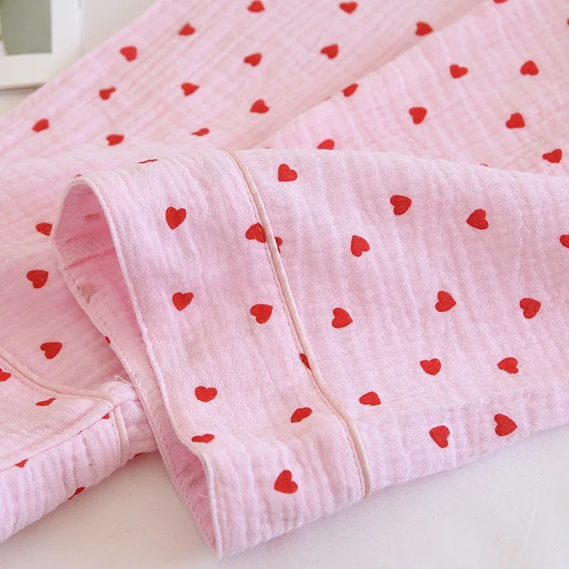 New spring and summer women\'s pajamas three-piece set short sleeves + shorts + trousers 100%cotton gauze love print homewear set