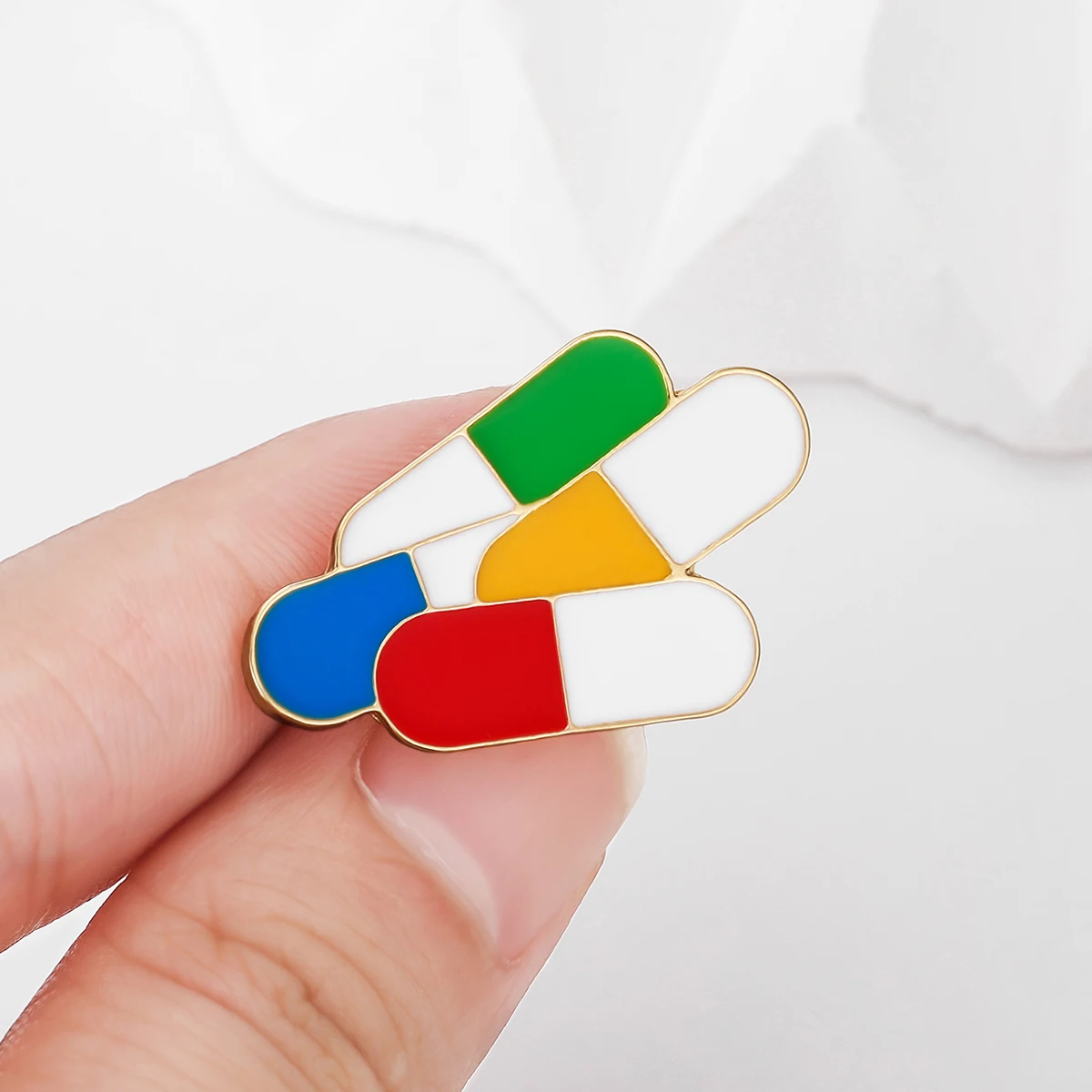 Catuni Colorful Medical Pharmacy Enamel Brooch Pin Medicine Coat Lapel Lanyard Bag Badge Accessories Gift for Pharmacist Student