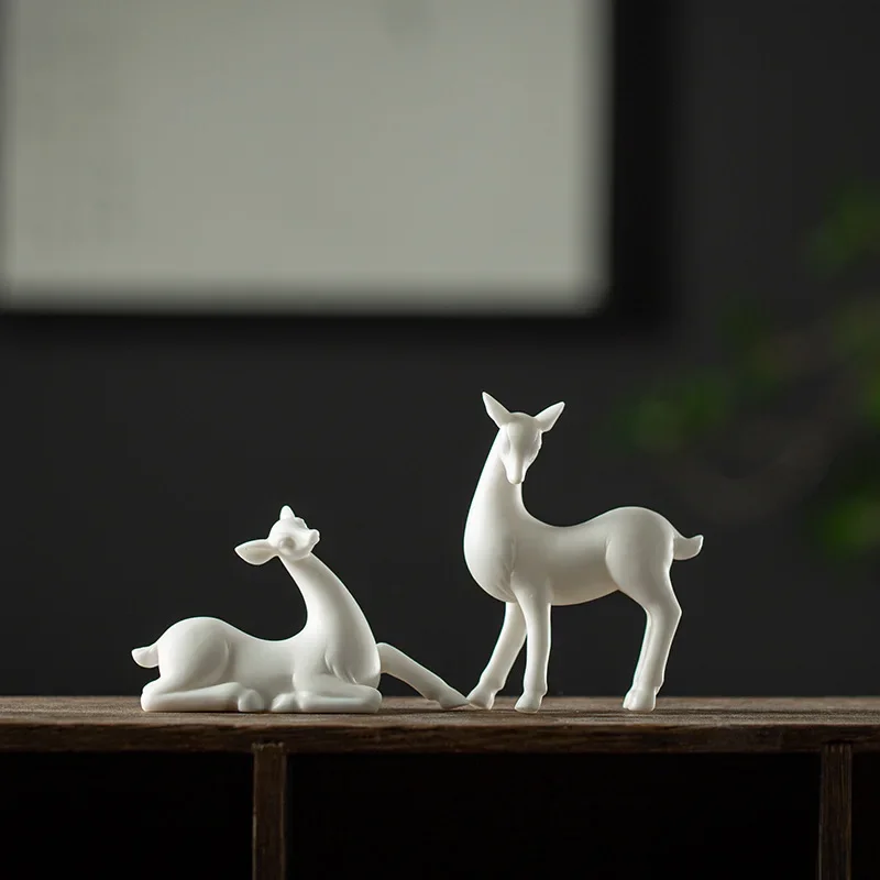 Mini Small Number Ceramic Ornament Animal Deer Ceramic Whiteware Handicraft Zen Flower Pot Gardening Tea Pet Mini Tea Set