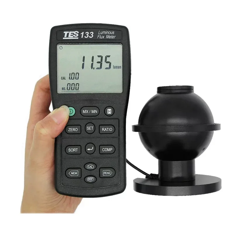 Handheld Luminous Flux Meter Light Tester Accurate and Instant Response Range 7000 Lumens RS232 TES-133