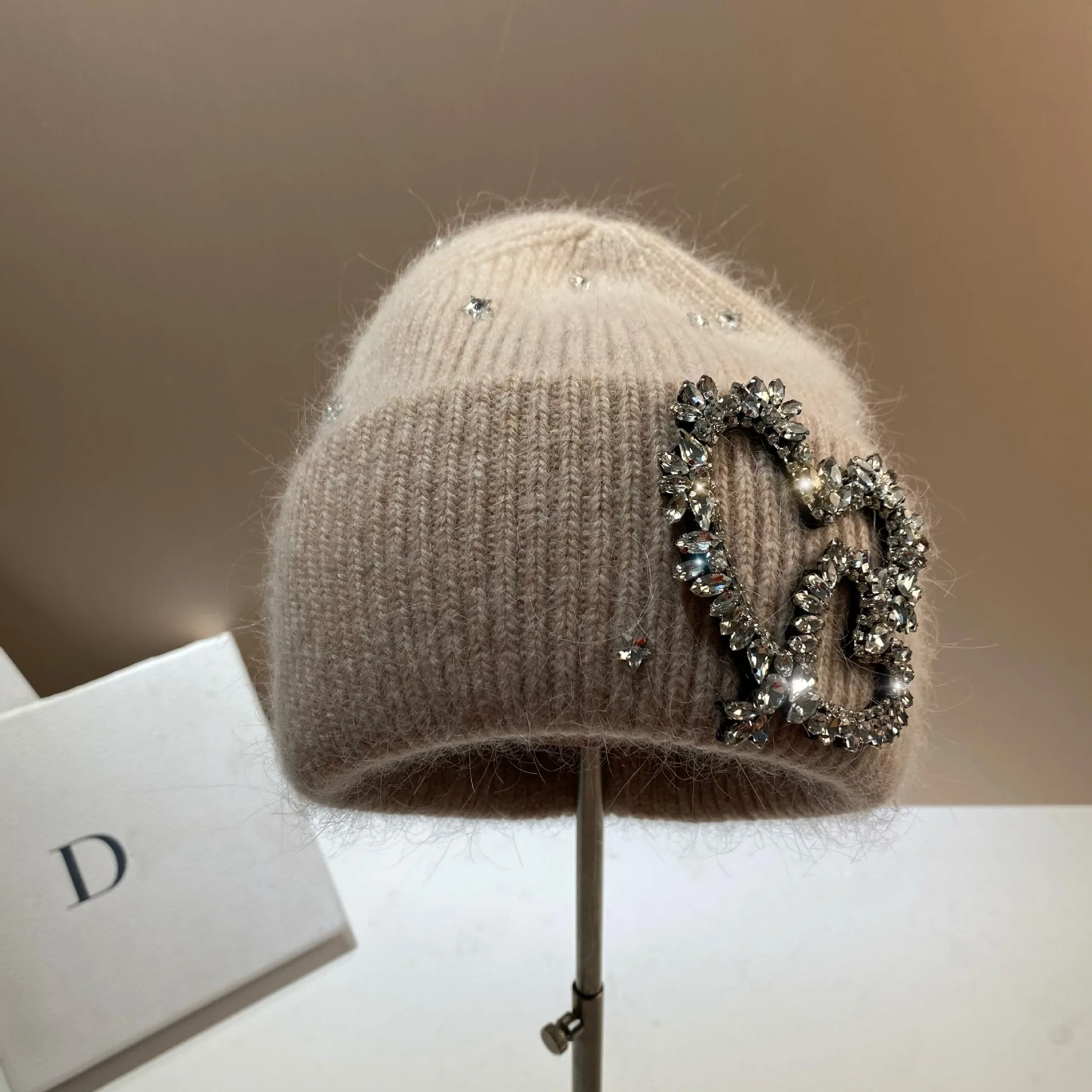 Schwere Industrie Wasser Diamant Liebe Kaninchen Haar Gestrickte Hut Winter Outdoor Warme Gehörschutz Kalten Hut Mode Süße Gestrickte Hut – Detail 8