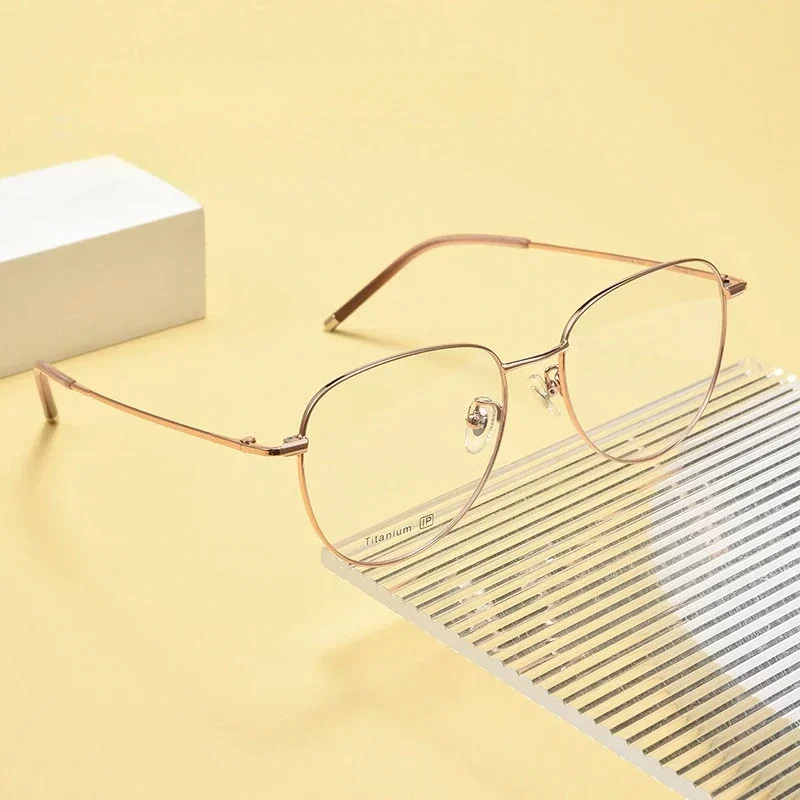 lunettes-de-prescription-ovales-retro-ultralegeres-en-titane-lunettes-de-pilote-a-la-mode-pour-hommes-et-femmes-design-simple-lentille-personnalisable-8201