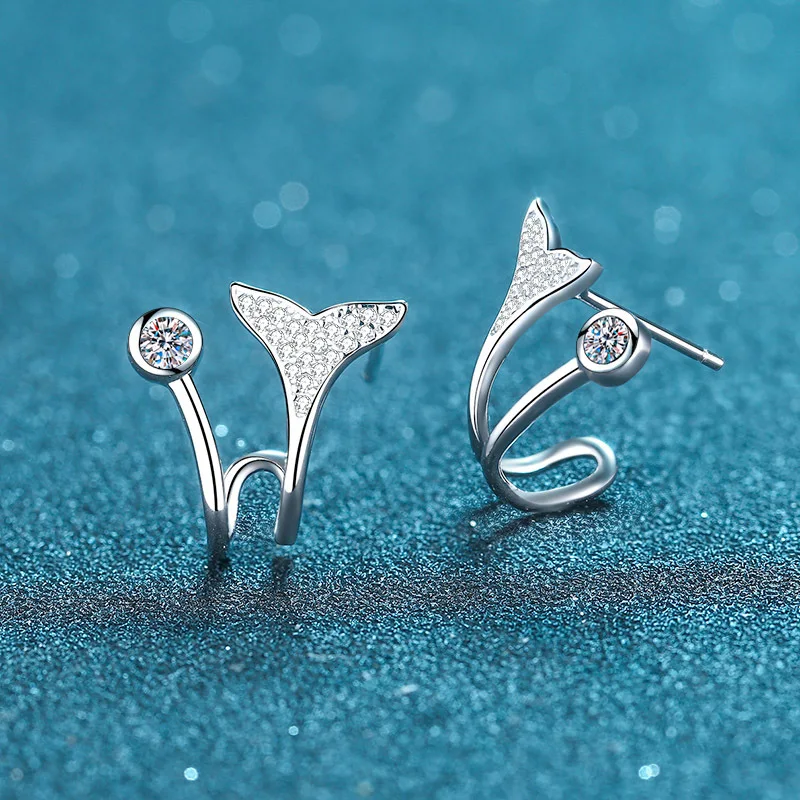 Elegant PT950 Platinum Women's Mermaid Tail Earrings with Small Inlaid Moissanite Stones Wedding Birthday Gifts