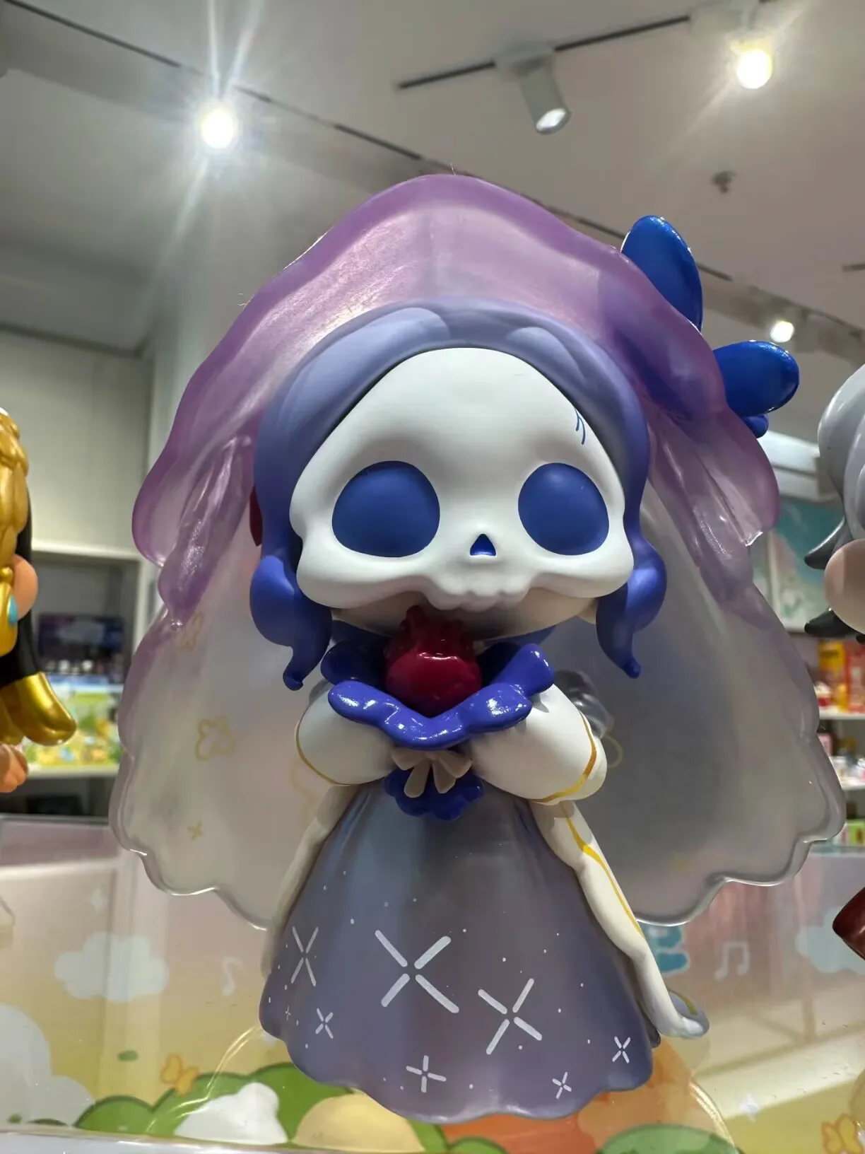 정품 Kasa는 악당에 관한 것이 아닙니다. 서프라이즈 시리즈 트렌디 게임 블라인드 박스 실내 컬렉션 장식품 소녀들을 위한 휴일 선물