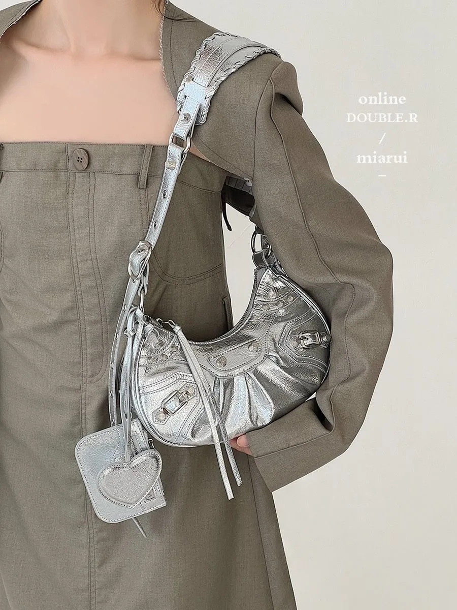 Thumbnail 2 - #38 Saddle Bags Ranking List in 2026