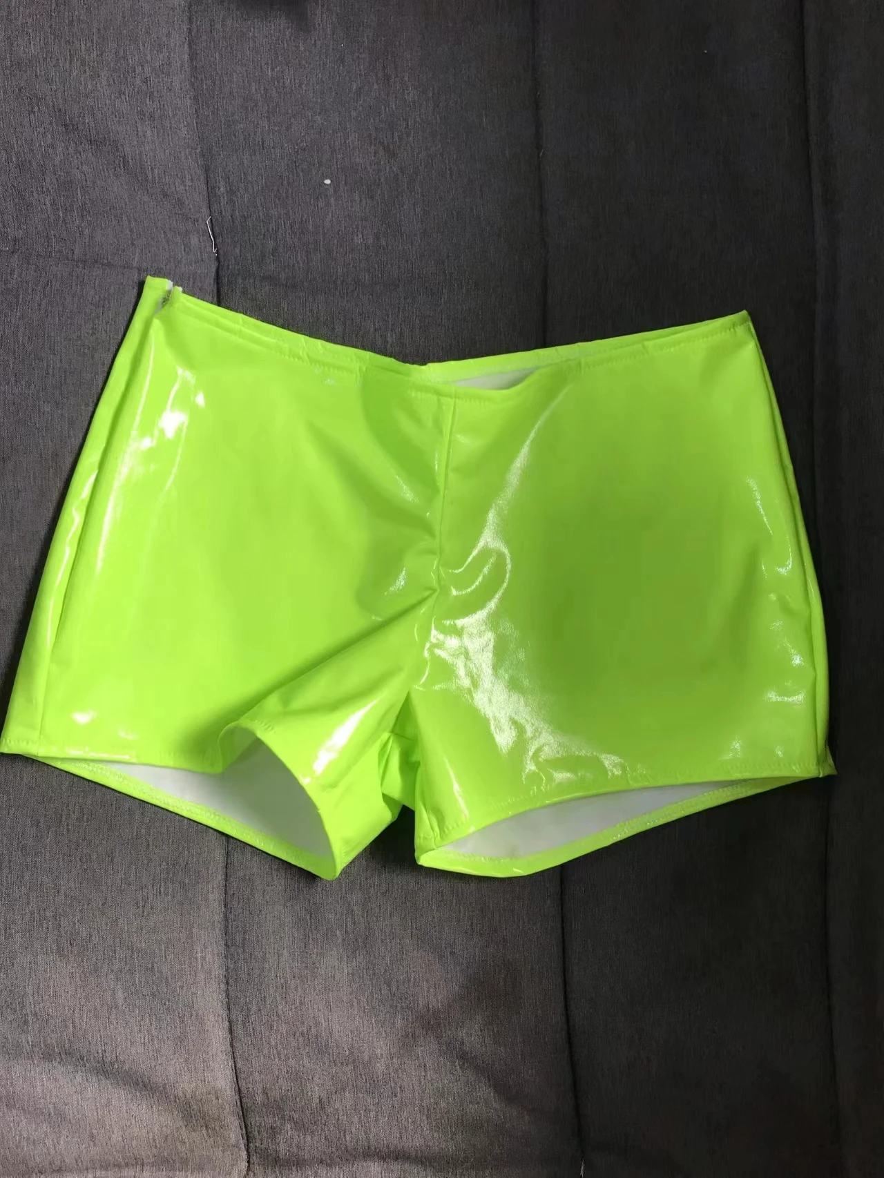 Elastische Glanzende Lakleren Shorts Hotpants Nachtclub Bar Vakantiefeest Zangeres Toonaangevende Dansstadiumkostuum