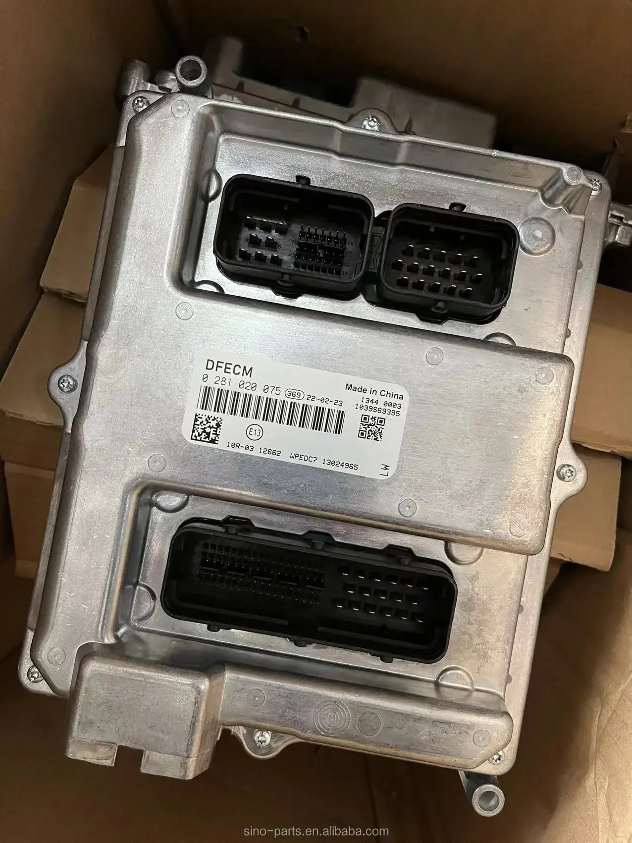 New Diesel Engine Parts Electronic Control Model Unit ECU ECM 504122542 0281020048