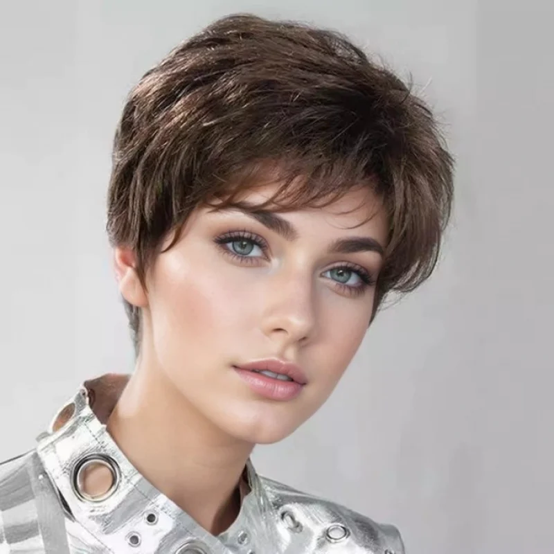 's short curly , straight hair for middle-aged and elderly women, natural texture, fluffy wig with rose net