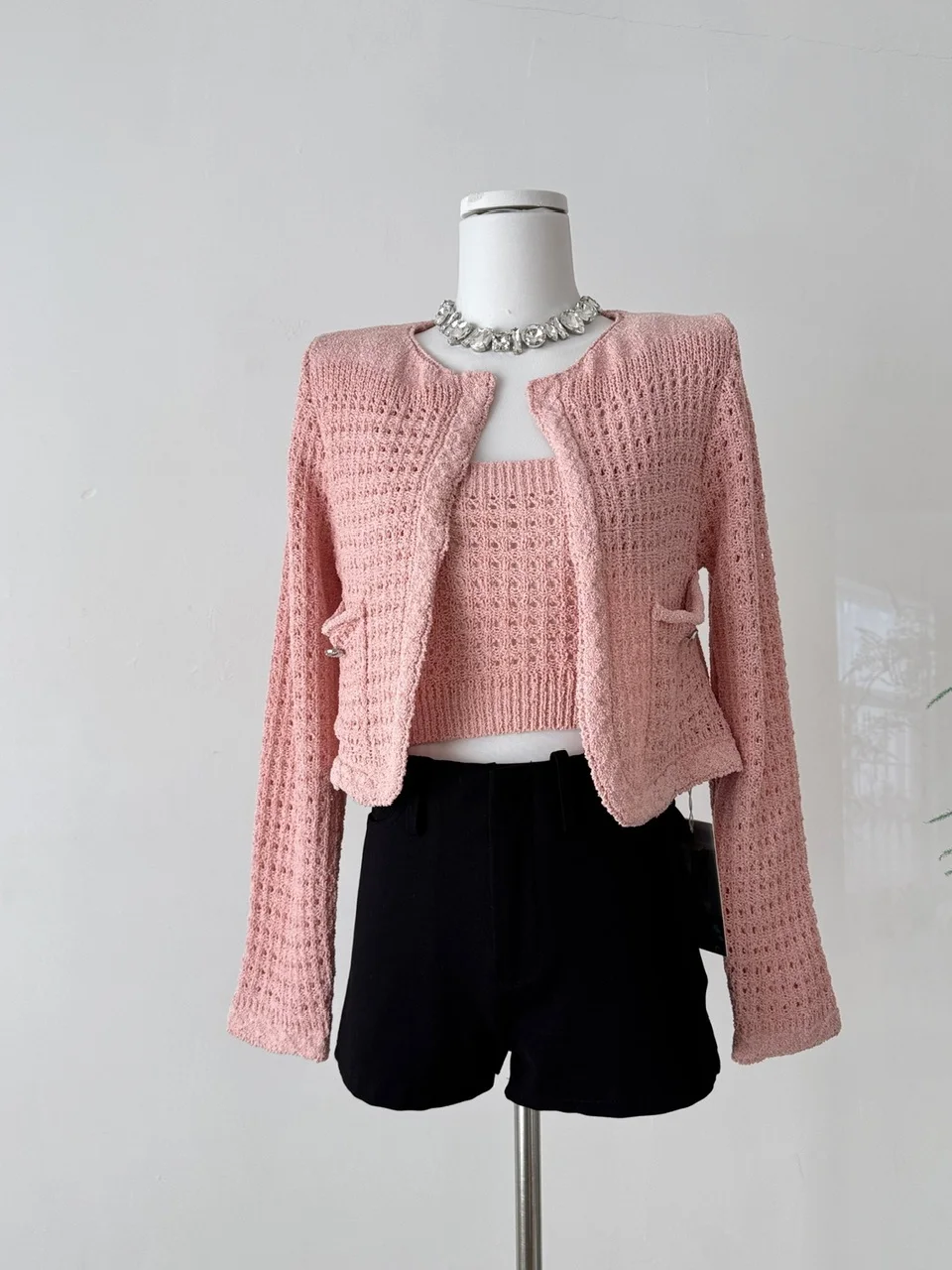 Pink Hollow out ort Cardigan Jaet Slimming Base Layer Romantic Encounter with Ele Lady Faion Set for Young Women