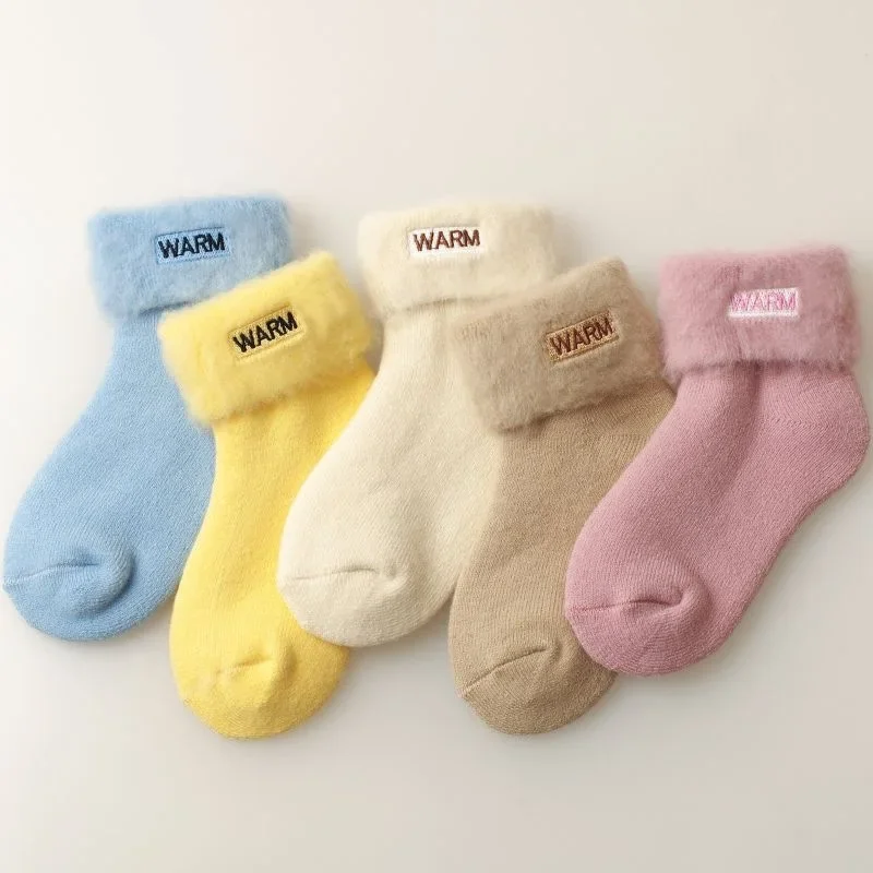 Children\'s Socks Winter Plush Thick Comfortable Solid Color Baby Mid Tube Terry Sock Kids Boys Girls Warm Supplies Accessories