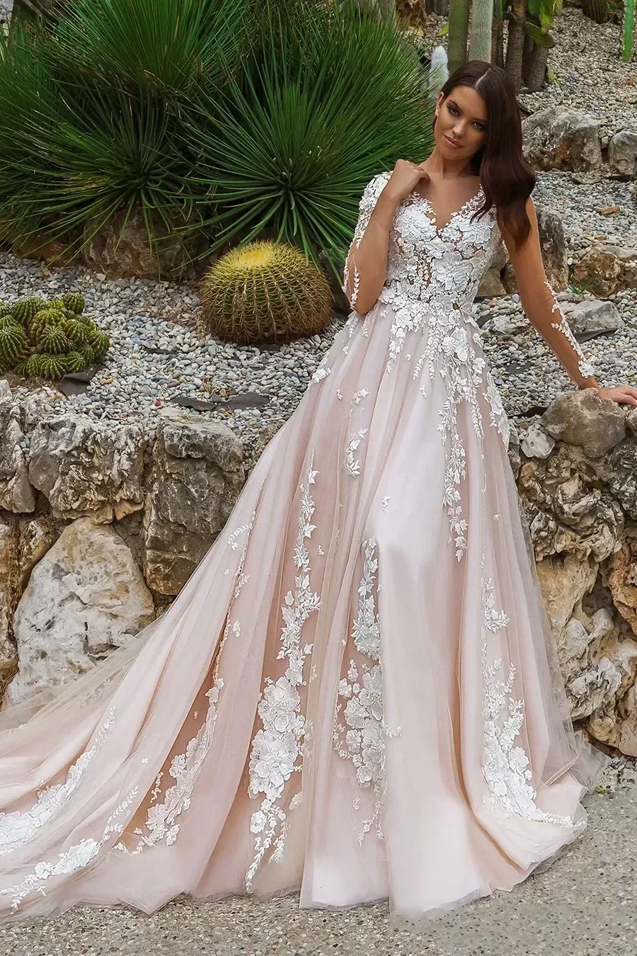 

Sheer Long Sleeves Wedding Dress Bridal Gowns V Neck Embellished Lace Embroidered Romantic Princess Blush A Line Beach Plus Size